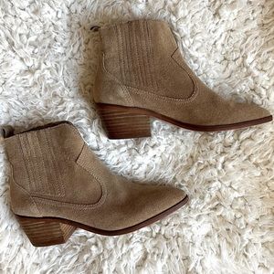 Steve Madden Suede Western Boot - Size 7